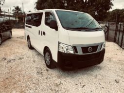 Nissan Caravan 2015 full