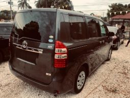 Toyota Noah 2012 full